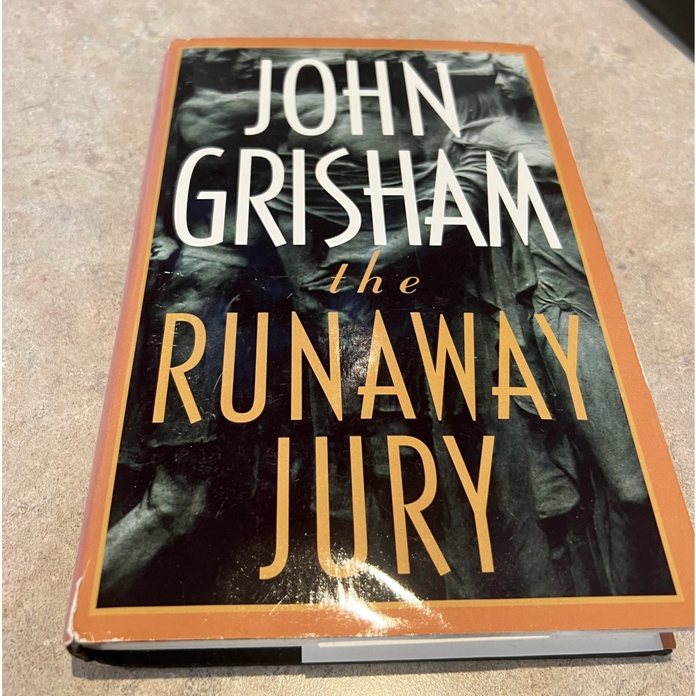 Hardcover Book The Runaway Jury by John Grisham